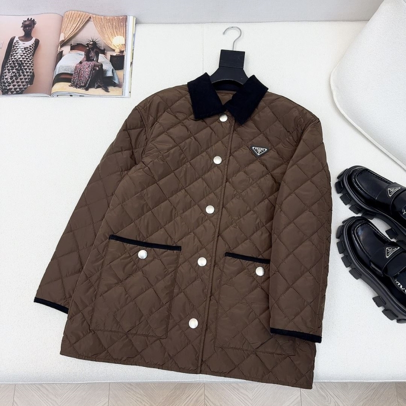 B**rry down coat